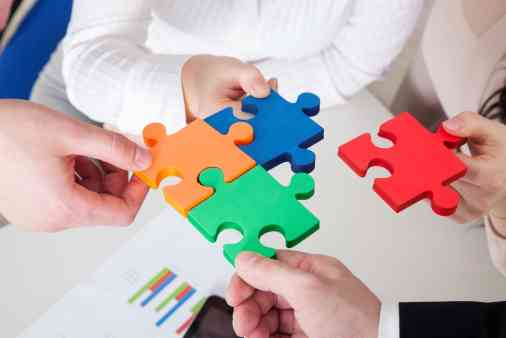 Professionelle Ausschreibungen und technische Lastenhefte Erstellung von Lastenheften und Ausschreibungsunterlagen für strukturierte Beschaffungsprozesse